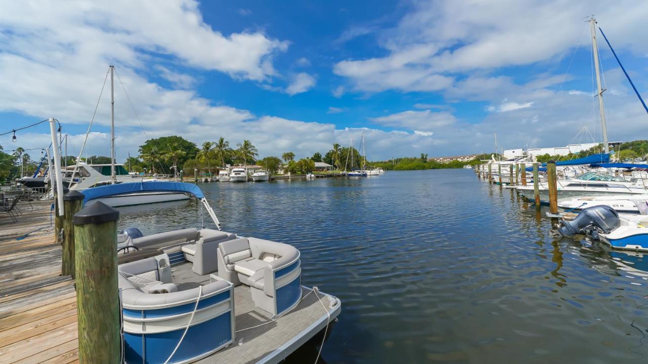 Sarasota Cay Club #612 - Heated Pool, Bunk Beds, Huge Tv, Tiki Bar, More! South Bradenton Exteriör bild